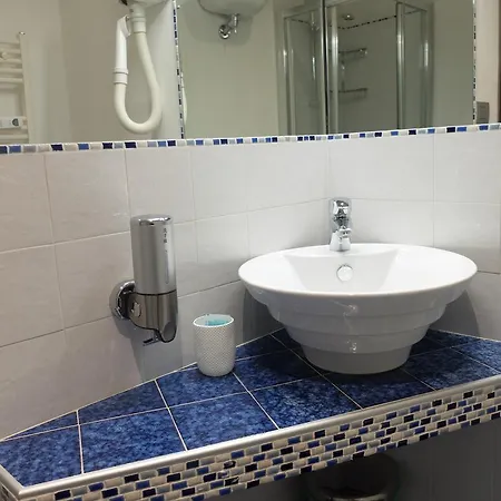 Alojamento de Acomodação e Pequeno-almoço S. Pietro Roma