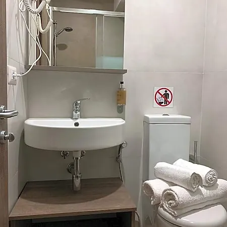 S. Pietro 4* Rome