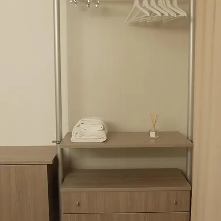 S. Pietro Nocleg ze śniadaniem 4*