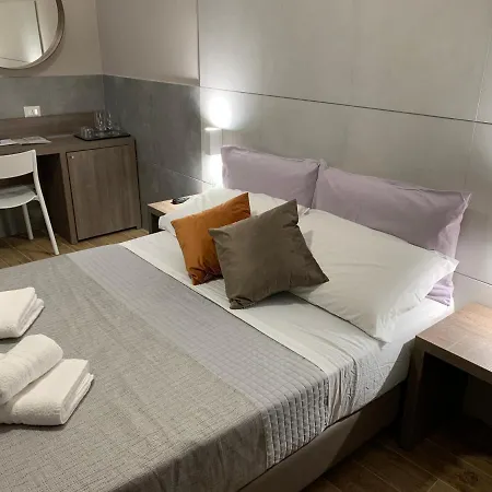 S. Pietro Couette-café 4*